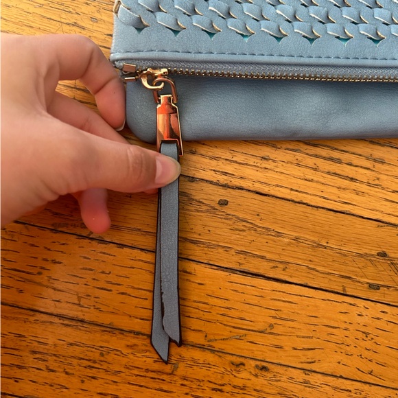 Urban Expressions Neela Woven Flap Clutch - Picture 7 of 10